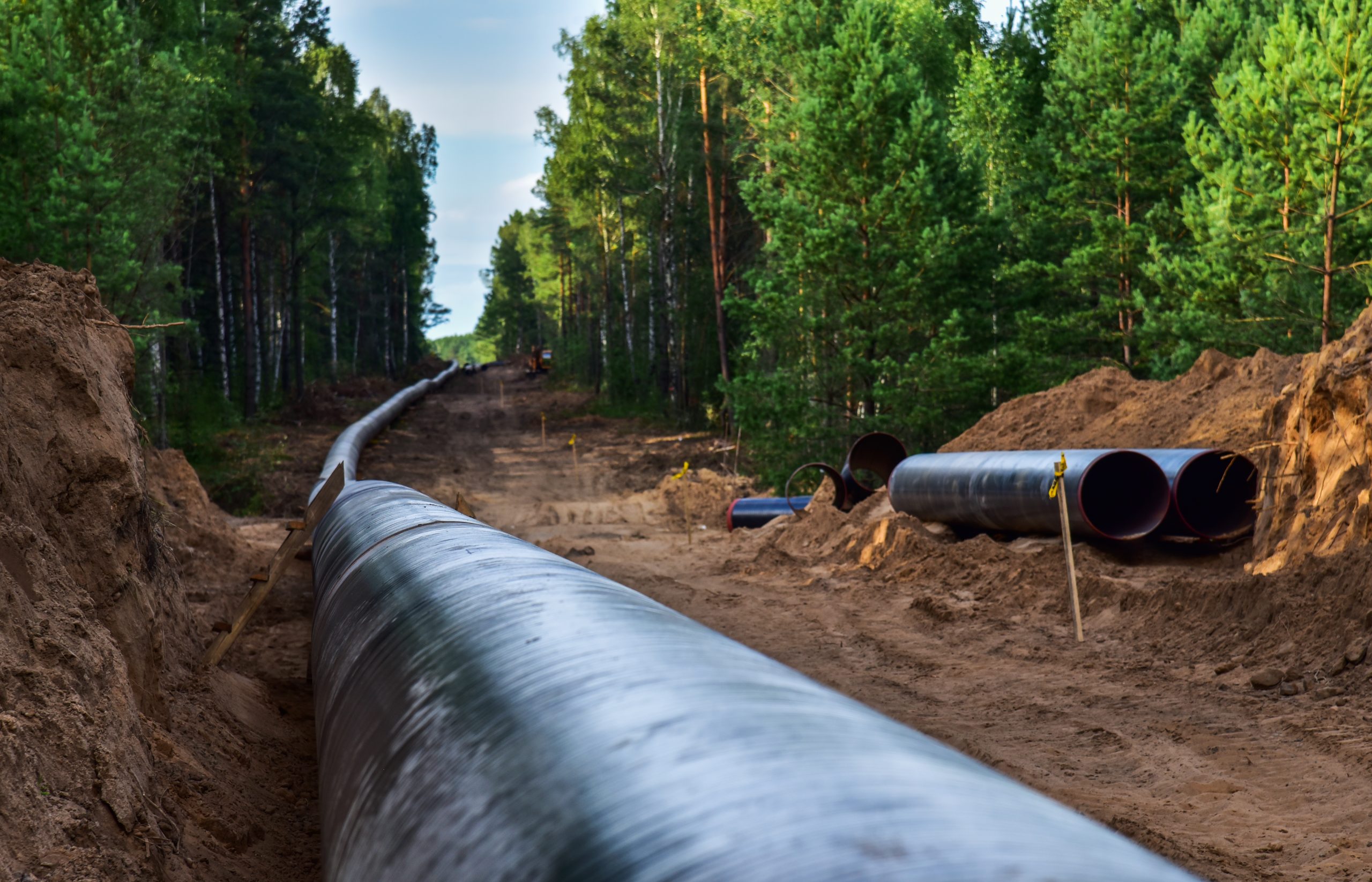 Iggl Gail Signs Agreement To Connect North East Natural Gas Pipeline